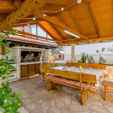 Villa Stella Splitska Kültér fotó